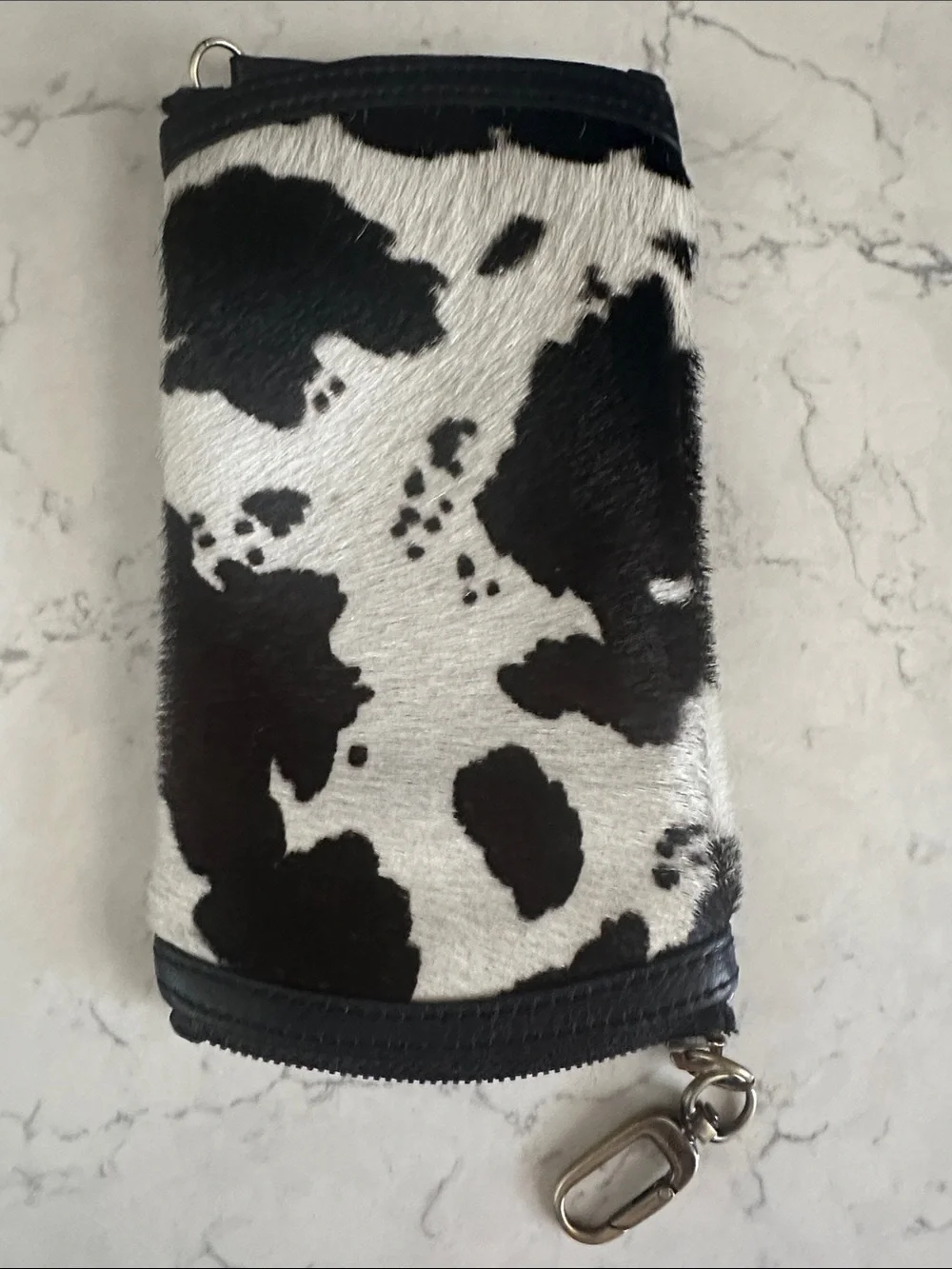 HOBO SPARK COWHIDE B&W EYEGLASS/SUNGLASS DOUBLE ZIP  LEATHER CASE great conditio